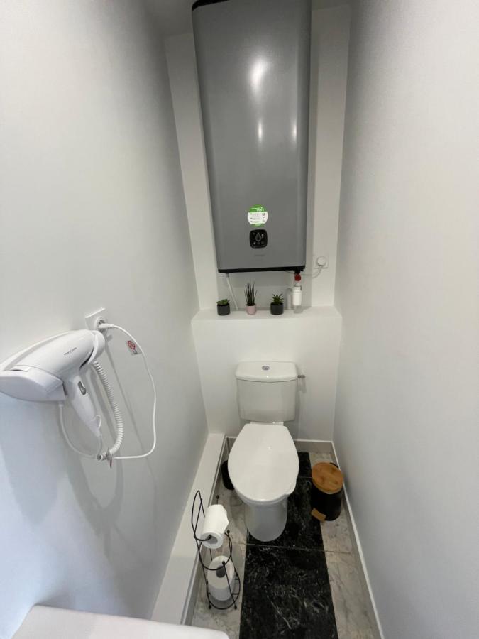 Joli T2, Terrasse Et Jardin, Ideal Pour Familles, A 15 Min De L'Aeroport Roissy Cdg Tremblay-en-France Ngoại thất bức ảnh
