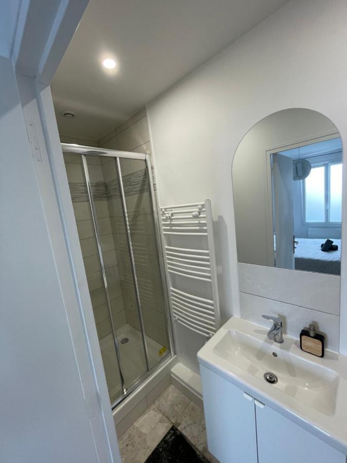 Joli T2, Terrasse Et Jardin, Ideal Pour Familles, A 15 Min De L'Aeroport Roissy Cdg Tremblay-en-France Ngoại thất bức ảnh